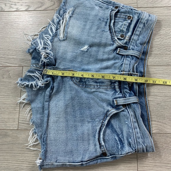 Levi’s 501 High Rise Raw Hem Cut Off Distressed Jean Shorts - Picture 11 of 12
